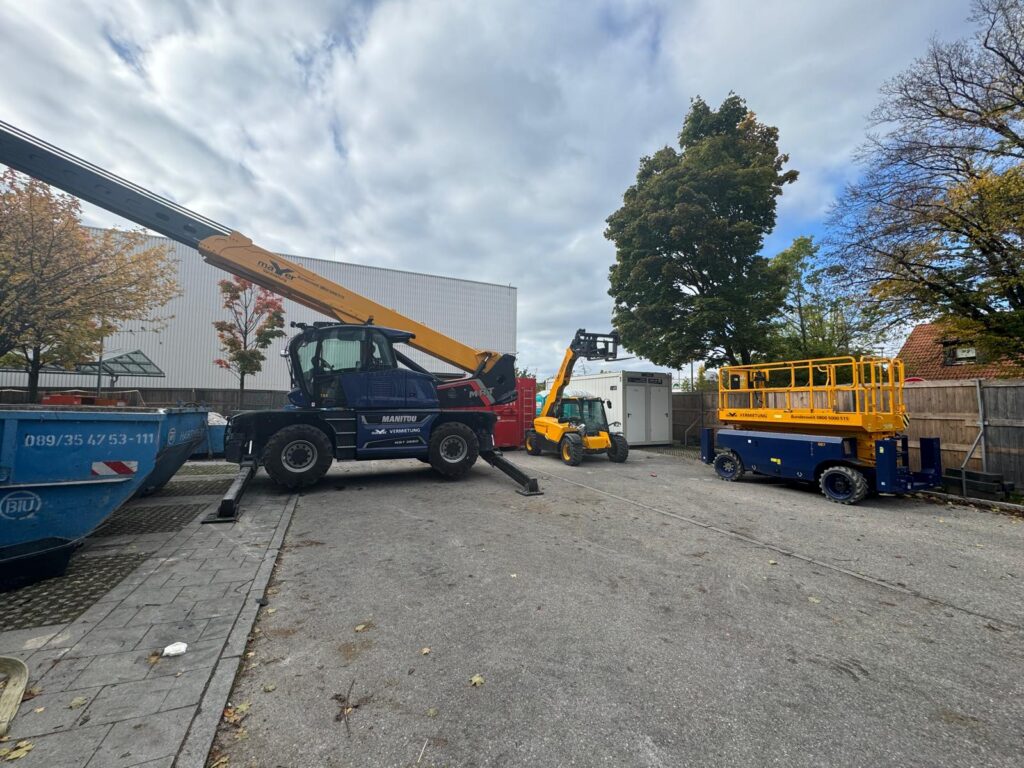 PHOTO-2025-10-11-15-44-09